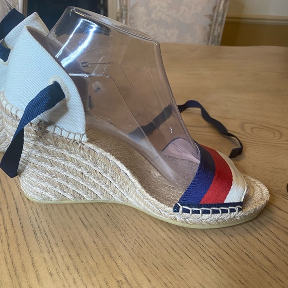 ❤️ Authentic Gucci Web Platform - Picture 6 of 10